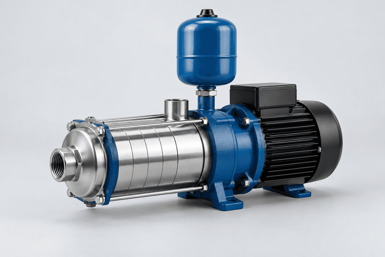 Horizontal multistage booster pump with pressure vessel
